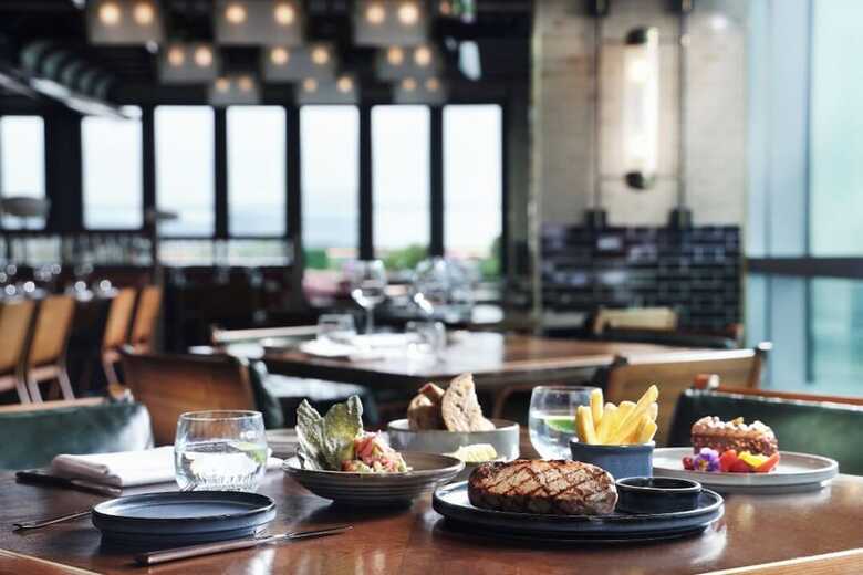 Sheraton Hong Kong Tung Chung Hotel