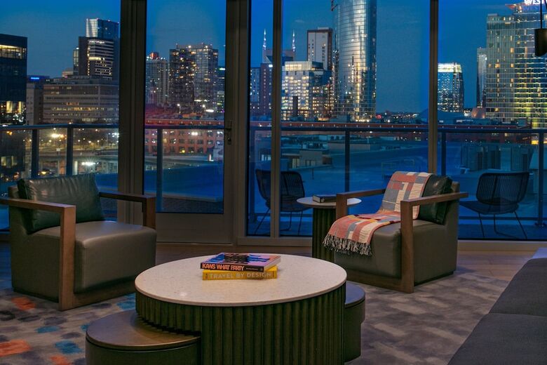 Hotel W Nashville