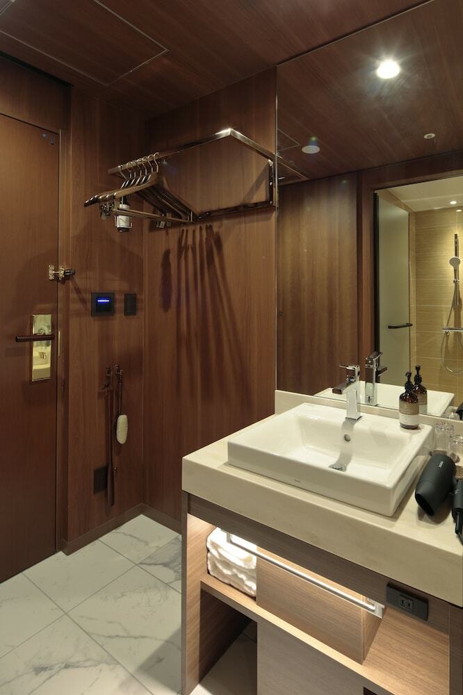 Candeo Hotels Osaka Shinsaibashi