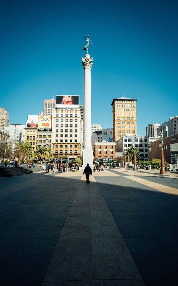 Touchstone Hotel - City Center