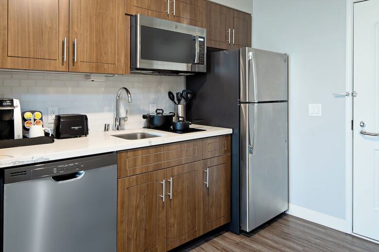 Hotel Staybridge Suites Long Beach Airport By Ihg