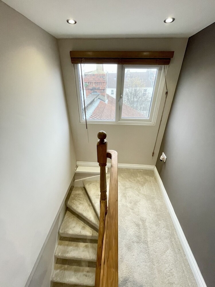 Apartamentos Homely And Modern Maisonette In Vibrant Bristol