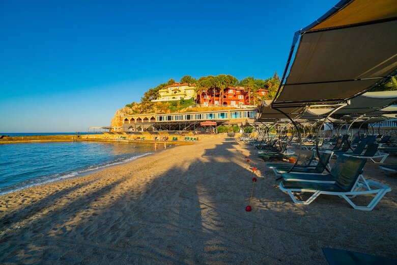 Hotel Senza Garden Holiday Club