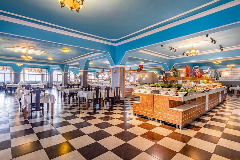 Hotel Senza Garden Holiday Club