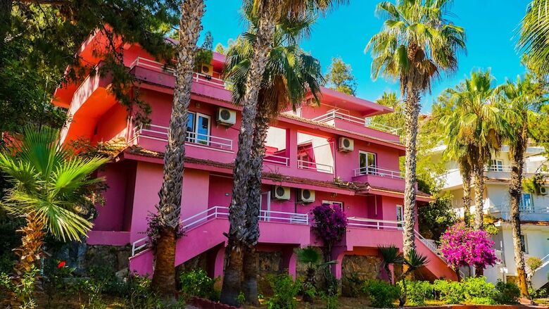Hotel Senza Garden Holiday Club