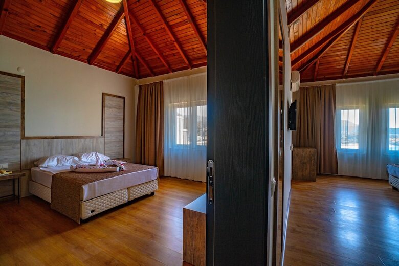 Hotel Senza Garden Holiday Club