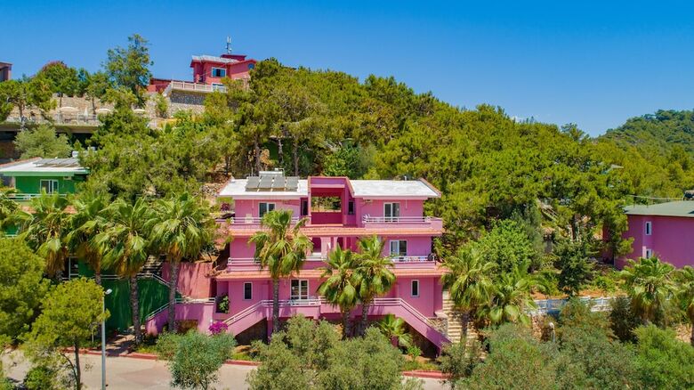Hotel Senza Garden Holiday Club