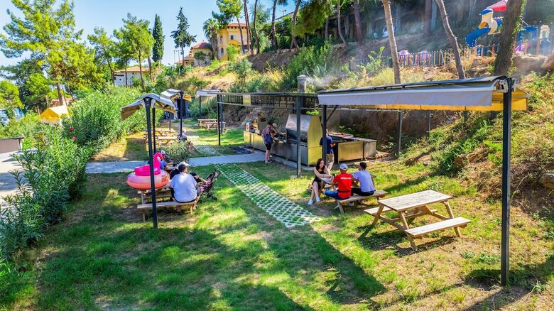 Hotel Senza Garden Holiday Club