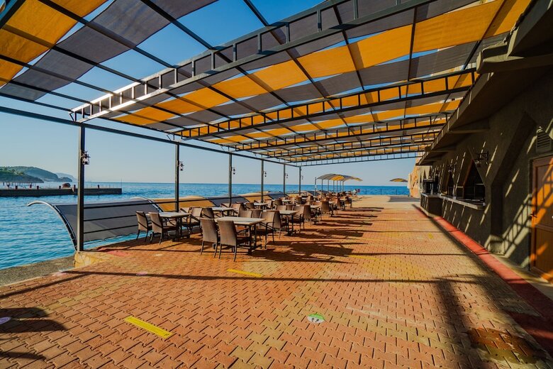 Hotel Senza Garden Holiday Club