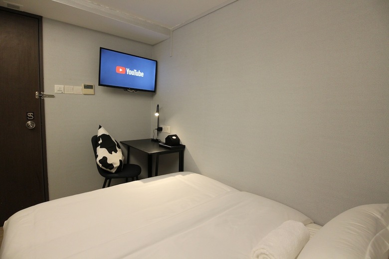 Hotel St Signature Bugis Beach, Dayuse, 5 Hours: 4pm-9pm