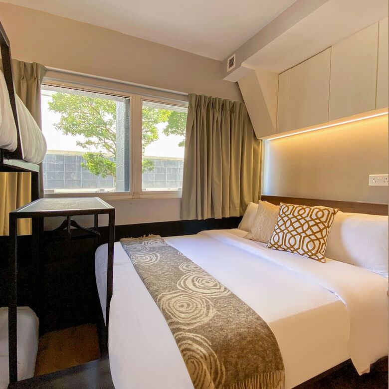 Hotel St Signature Bugis Beach, Dayuse, 5 Hours: 4pm-9pm