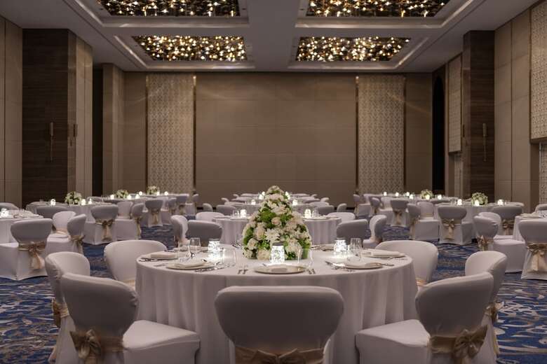 Abesq Doha Hotel And Residences - An Ihg Hotel