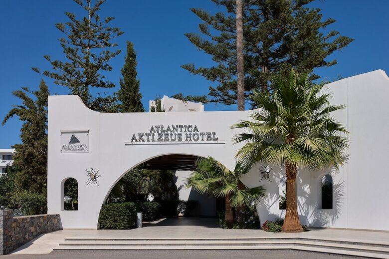 Hotel Atlantica Akti Zeus