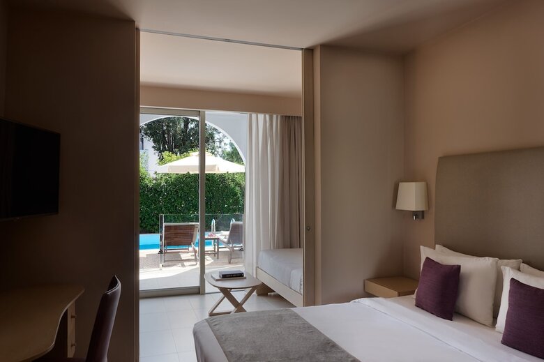Hotel Atlantica Akti Zeus