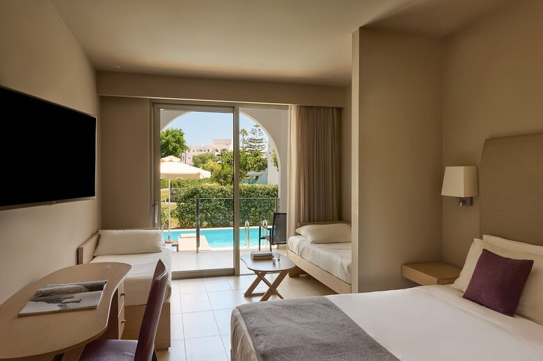 Hotel Atlantica Akti Zeus