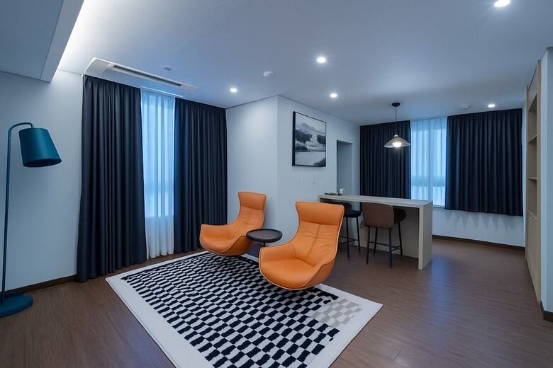 Felix By Stx Hotel & Suite