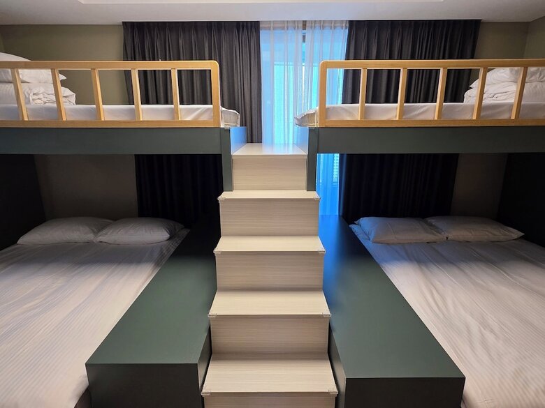 Felix By Stx Hotel & Suite
