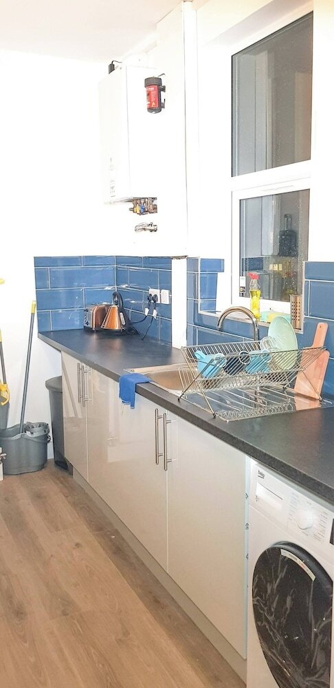 Kunda House Bearwood