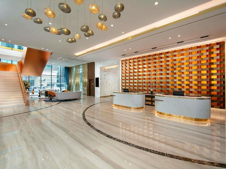 Hotel M�venpick Living West Hanoi