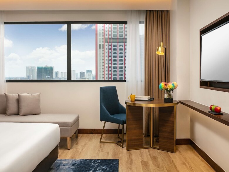 Hotel M�venpick Living West Hanoi