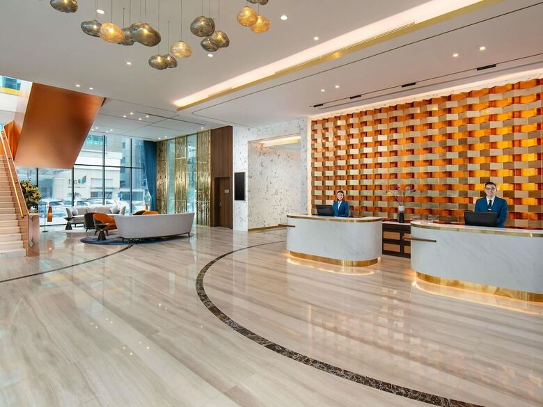Hotel M�venpick Living West Hanoi