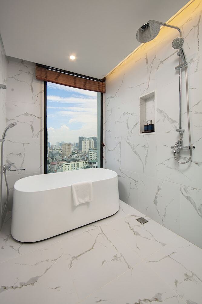 Hotel M�venpick Living West Hanoi
