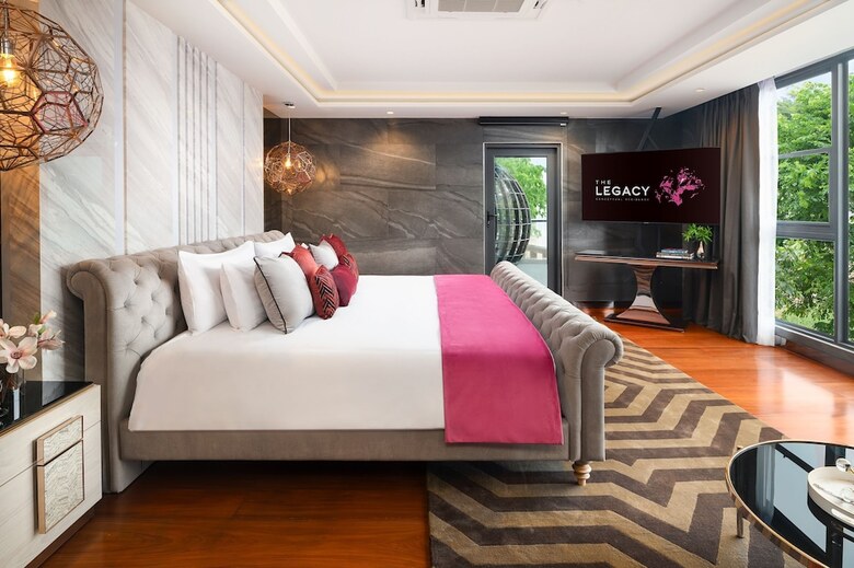 Hotel The Gems Mining Pool Villas Pattaya