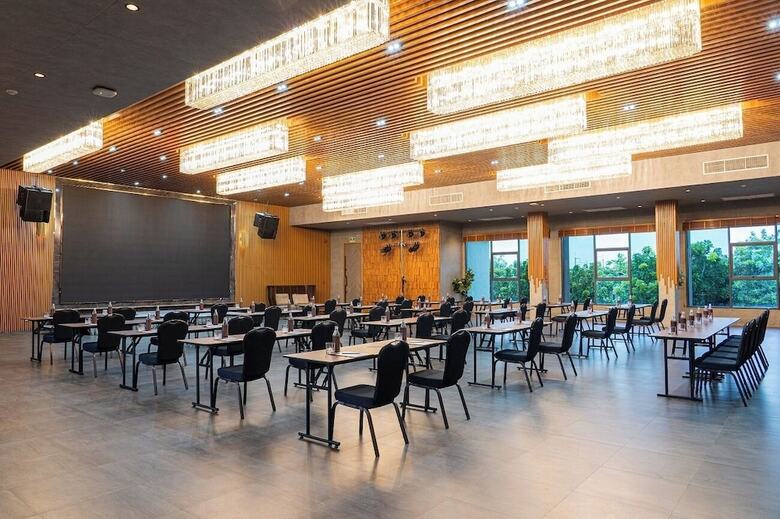 Hotel The Gems Mining Pool Villas Pattaya