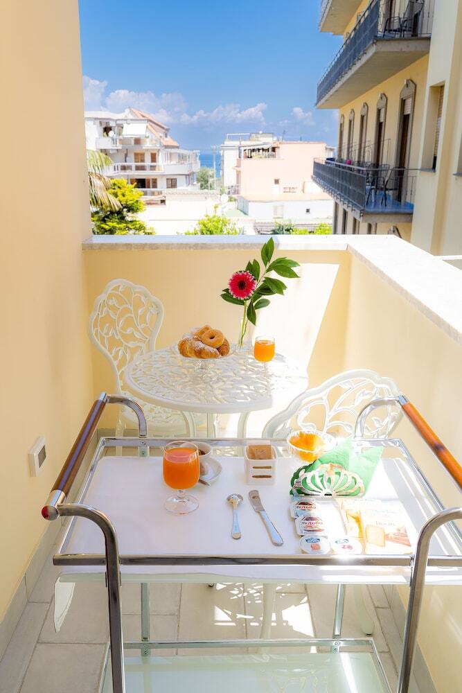 Bed & Breakfast L'incanto Di Cioffi Rooms