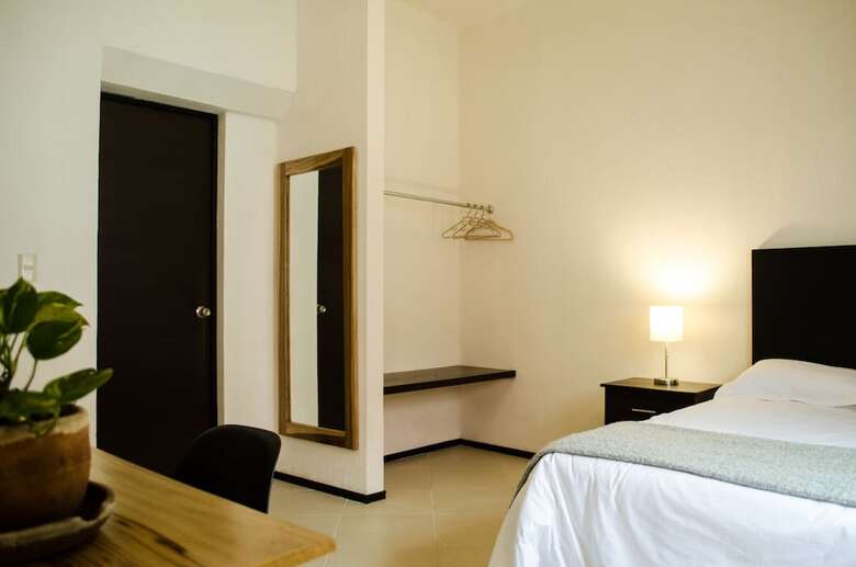 Hotel Estacion Alameda