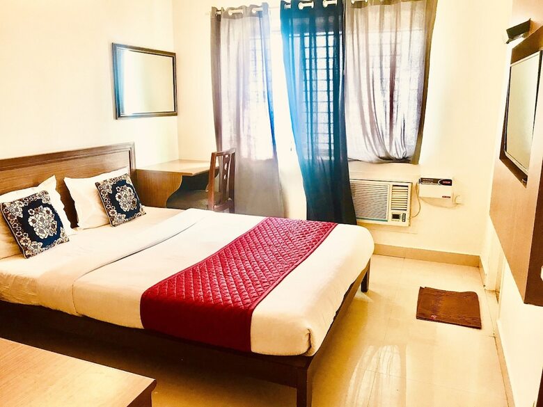 Hotel Halfmoon Hospitality