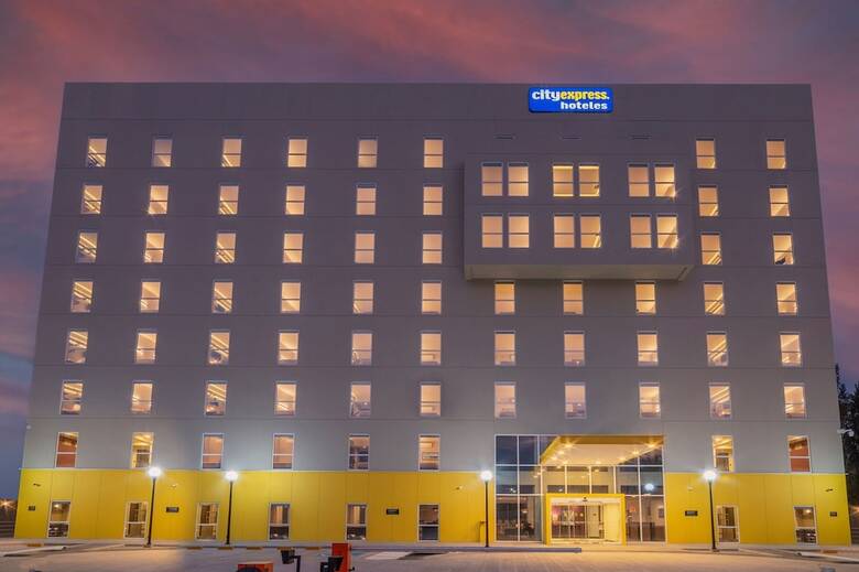Hotel City Express By Marriott Lagos De Moreno