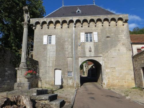 Bed & Breakfast Le Bailli De Montsaugeon
