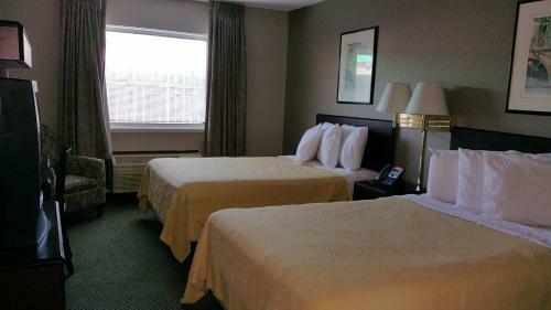 Motel Fairbridge Inn Express