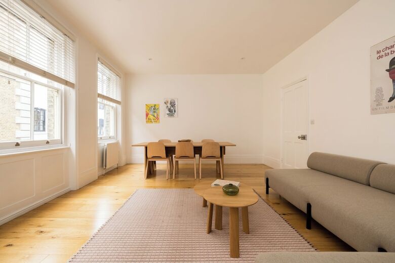 Aparthotel Hausd - Floral Street