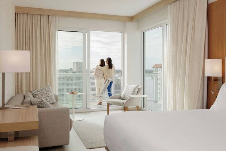 AC Hotel By Marriott Fort Lauderdale Beach