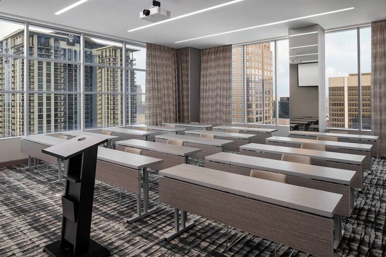 AC Hotel By Marriott Orlando Downtown