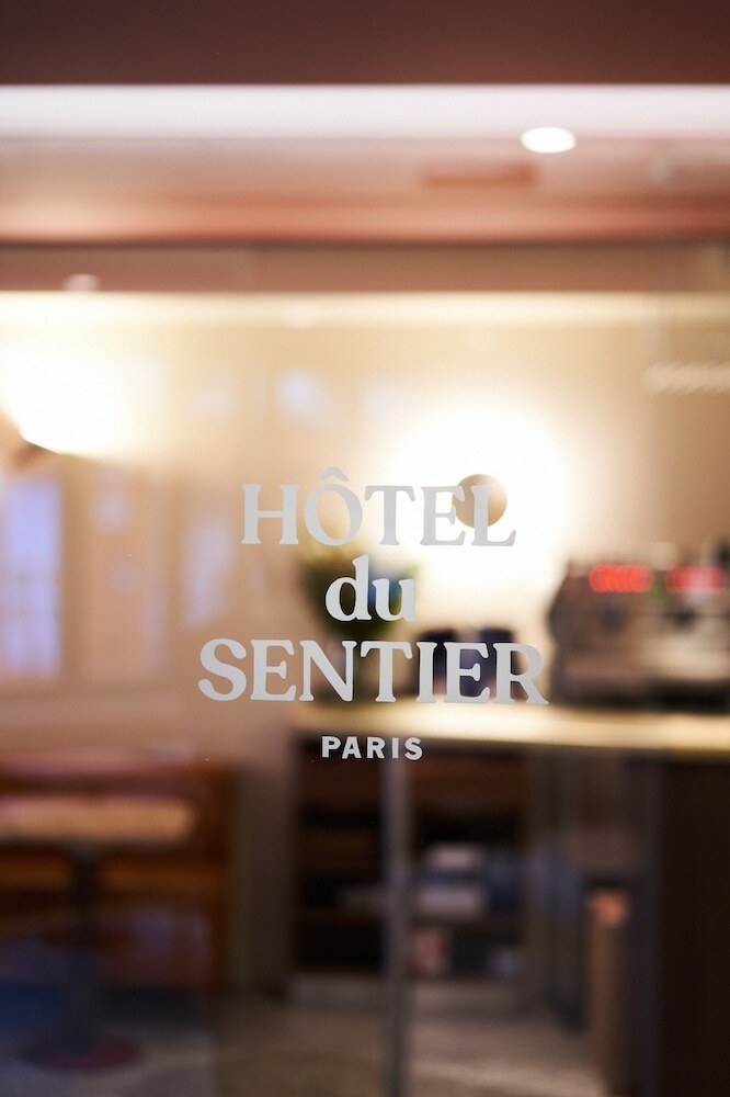 Hotel Du Sentier