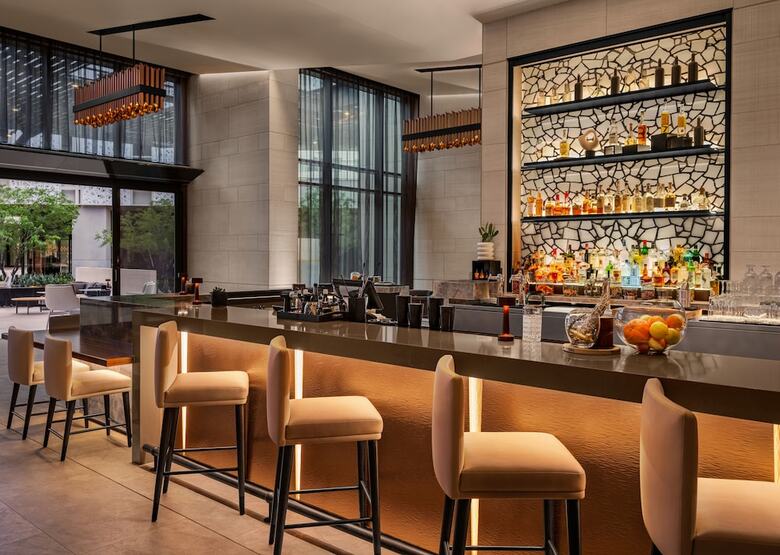 AC Hotel By Marriott Phoenix Downtown