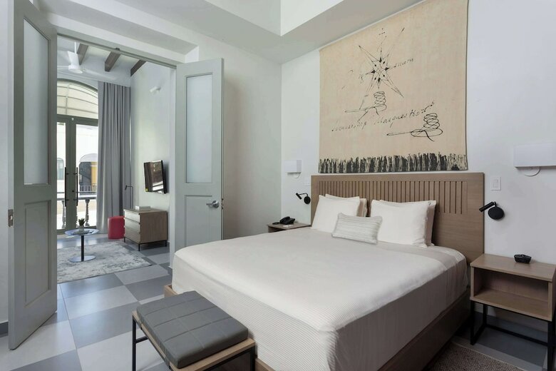 Hotel Palacio Provincial San Juan, Curio Collection By Hilton