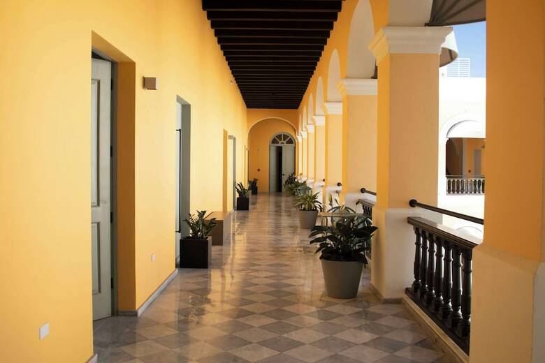 Hotel Palacio Provincial San Juan, Curio Collection By Hilton