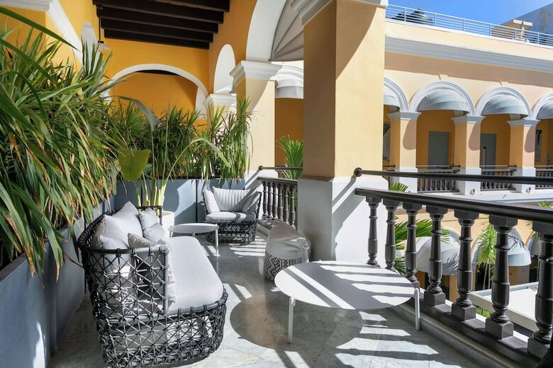 Hotel Palacio Provincial San Juan, Curio Collection By Hilton