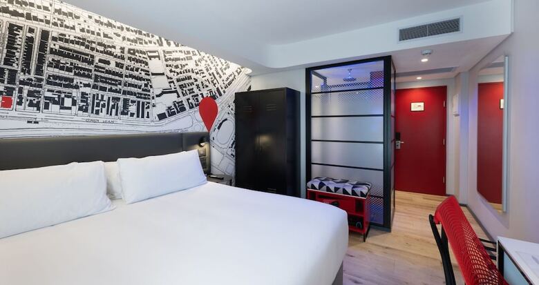Anew Hotel Green Point