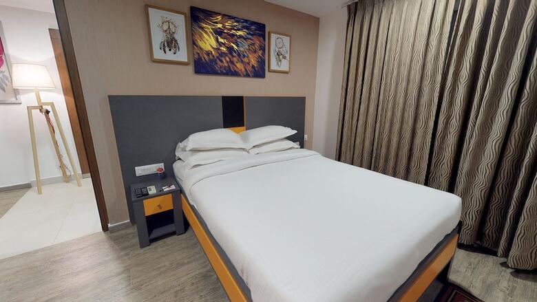 Hotel 37th Crescent Boutique Suites