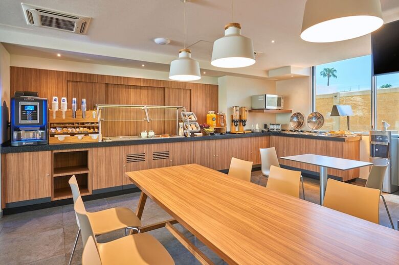 Hotel City Express By Marriott Caborca
