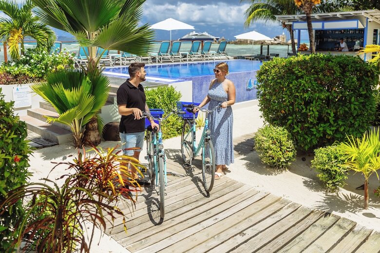 Le Nautique - Luxury Waterfront Hotel