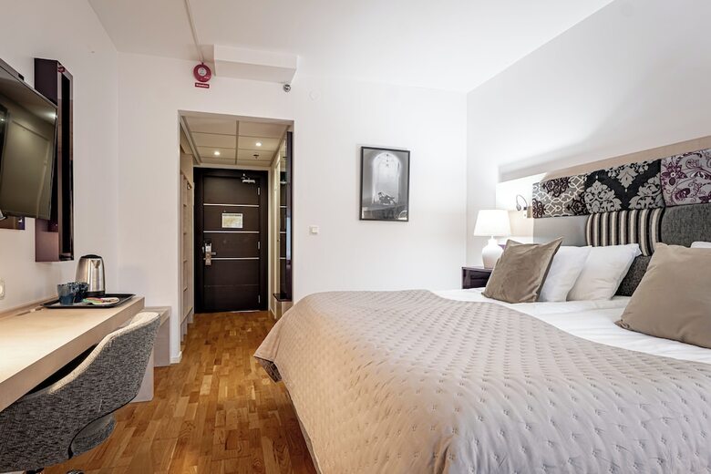 Solna Park & Hotel