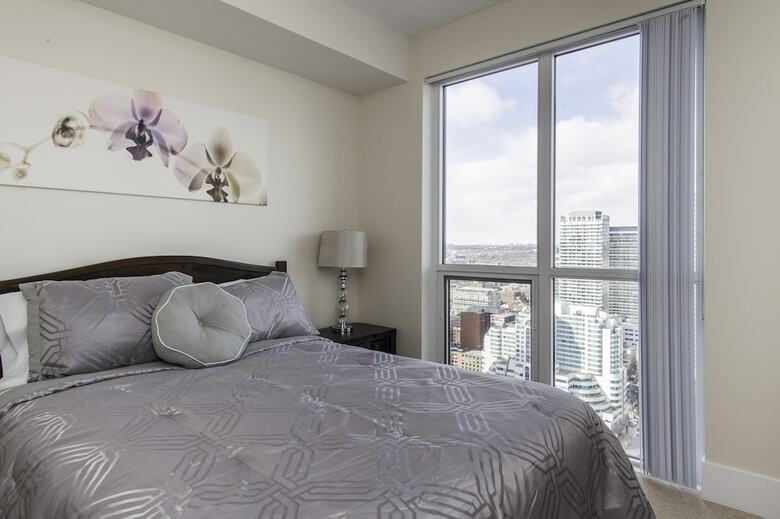 Aparthotel Velvet Stays ? Cn Tower And Convention Center