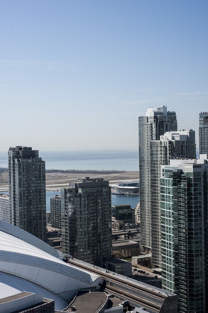 Aparthotel Velvet Stays ? Cn Tower And Convention Center