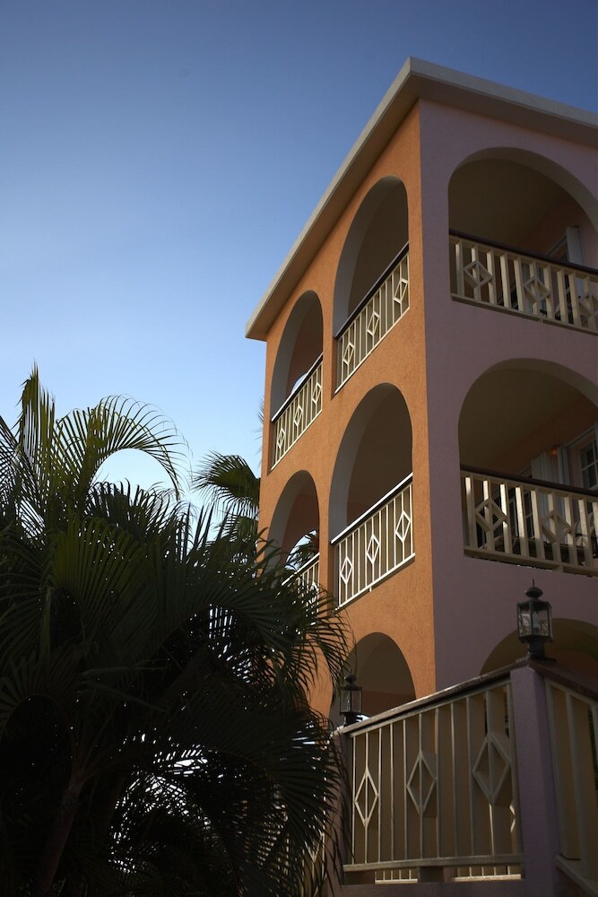 Aparthotel Royal Palms Hotel